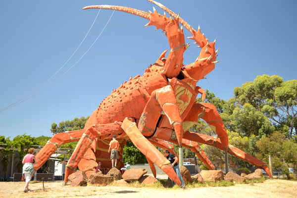 Larry the Lobster Welcomes visitors to Kingston S.E, S. A