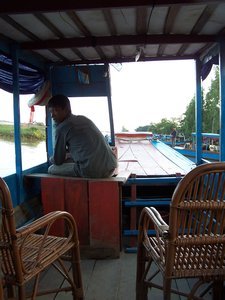 Boat to Kamphong Phluk Village