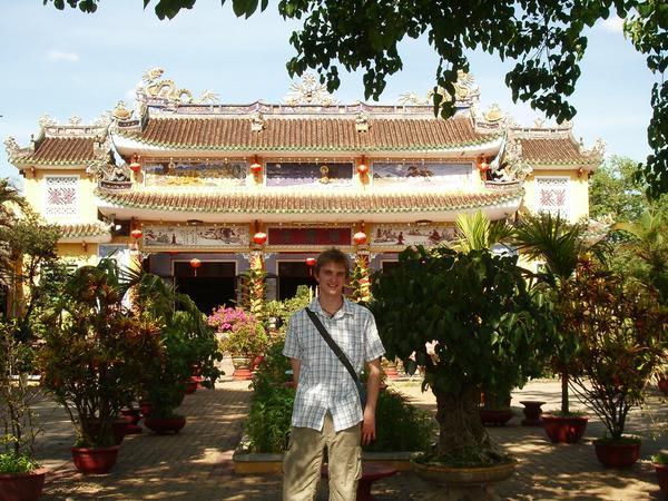 Paul and modern pagoda in Hoi An