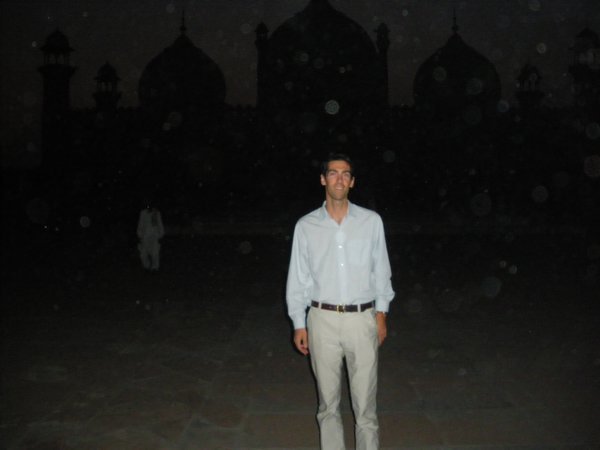 Me outside Badshahi mosque at night during power cut