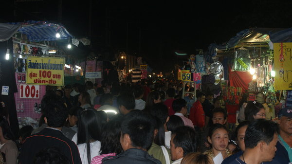 The busy night market.
