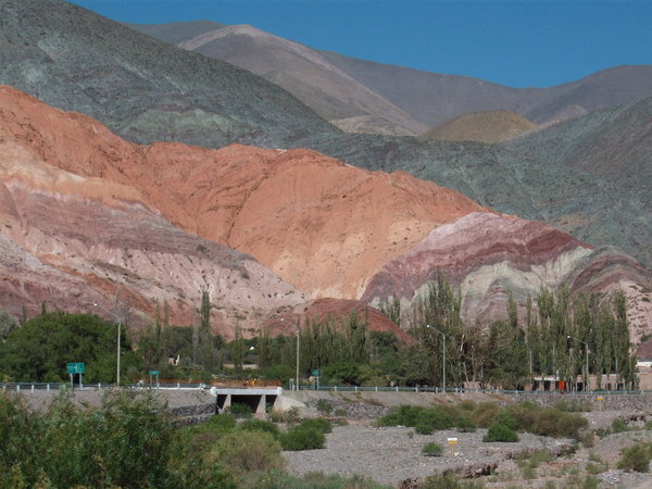 hill of 7 colors