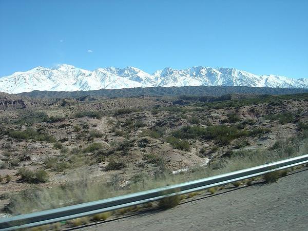 Matka Mendozasta kohti Chilea aluillaan