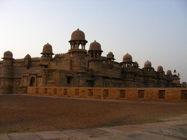 Man Mnadir Palace
