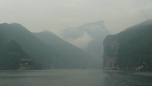 Misty Yangtze