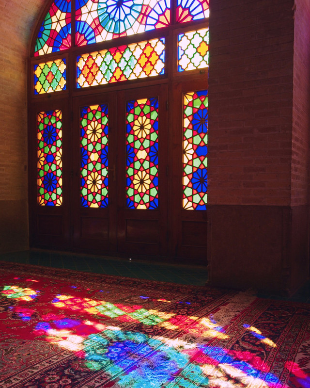 Nasir Ol Molk Mosque