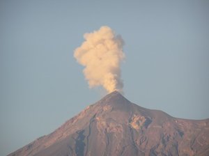 On my way out of Antigua, Volcan Fuego gave me this little send off.