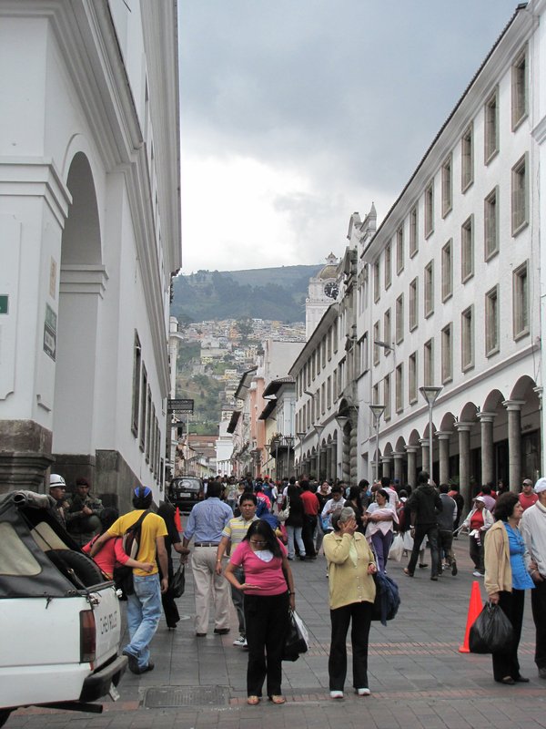 Quiton vanhankaupungin katuja