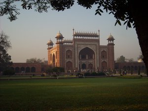 Taj Mahal Gatehouse