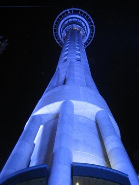 auckland's sky tower at night