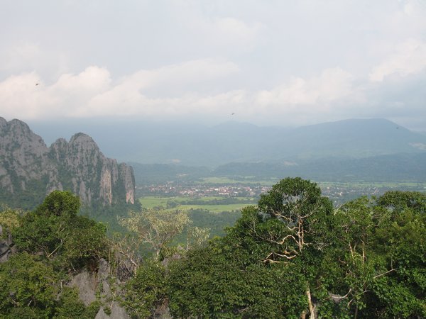 Top of Pha Ngeun Mountain