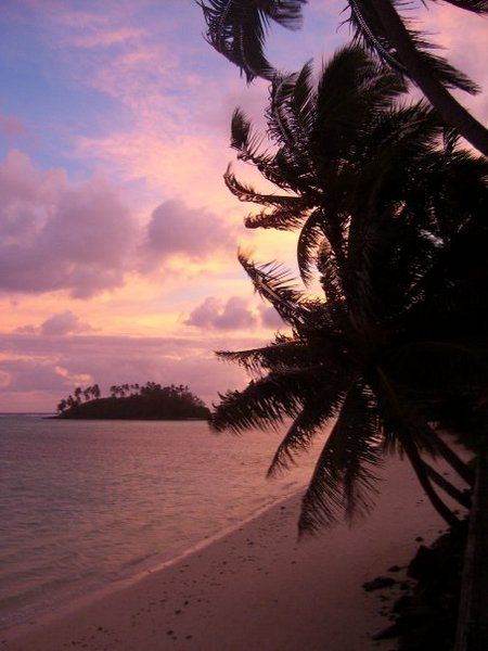 Sunset over Muri Beach in the Cook Islands