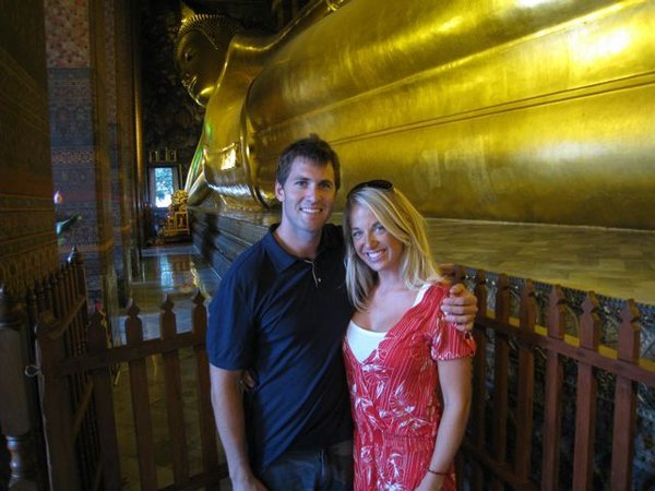 Wat Pho... 15 meters high & 52 meters long...