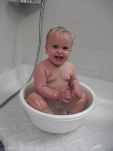 she loves the bath...