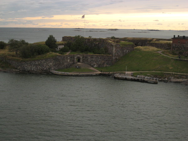 The strait out of Helsinki- with the Sea Fortress on the edge!