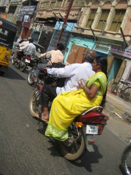 Sidesaddle, Madurai