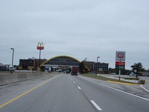 McDonalds over I-44