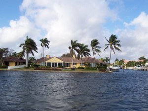 Small house past West Palm Beach