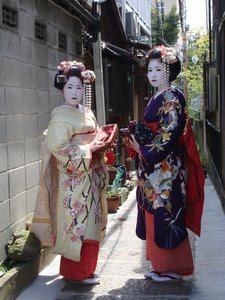 38 geisha gion