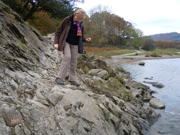 Lynne navigates the rocks