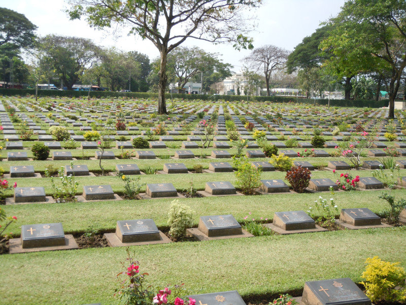 WW2 War cemetery at Kanchanaburi