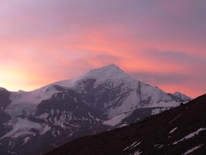 Annapurna sunrise from Thorung La