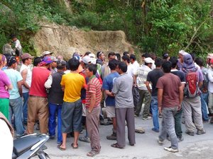 Maoist strike at the end of our trek at Naya Pul