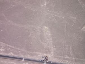 Nazca Lines - Hands & Tree