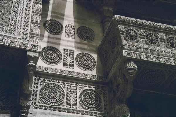Stone carving work on a haveli