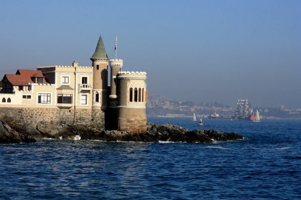 Coastal Castle: Vina del Mar