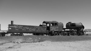 oude treinen in Uyuni