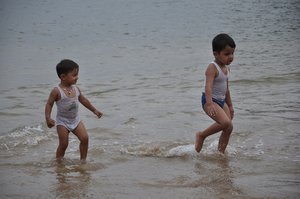 Kids went nuts in the water :)