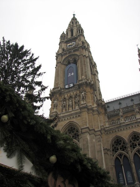 Vienna Town Hall and advent calendar.