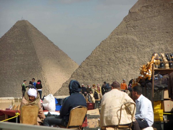 Pyramids and vendors