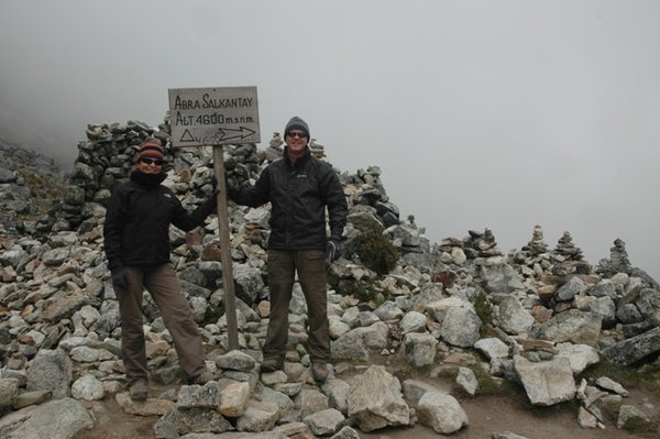 At the top, 4,600m