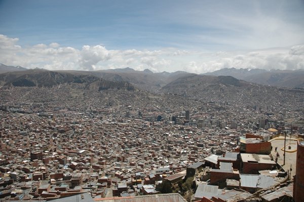 View down from El Alto