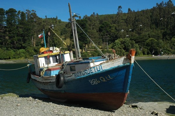 Fishing boat, Angelmo, Puerto Montt
