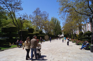 Riverside walkway, Burgos