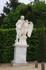 Statue, garden of Versailles