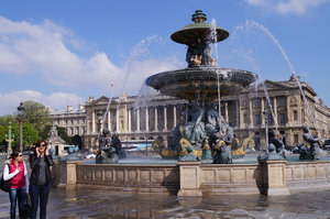 Paris Fountain2