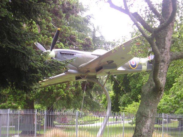 A Spitfire - Hamilton Memorial Park