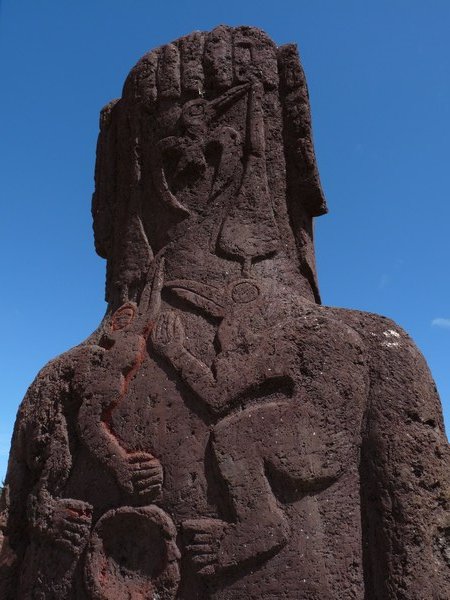 Petroglyphen op Moai