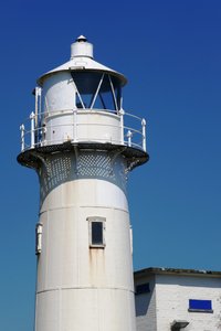Lighthouse, Heugh Battety, Headland