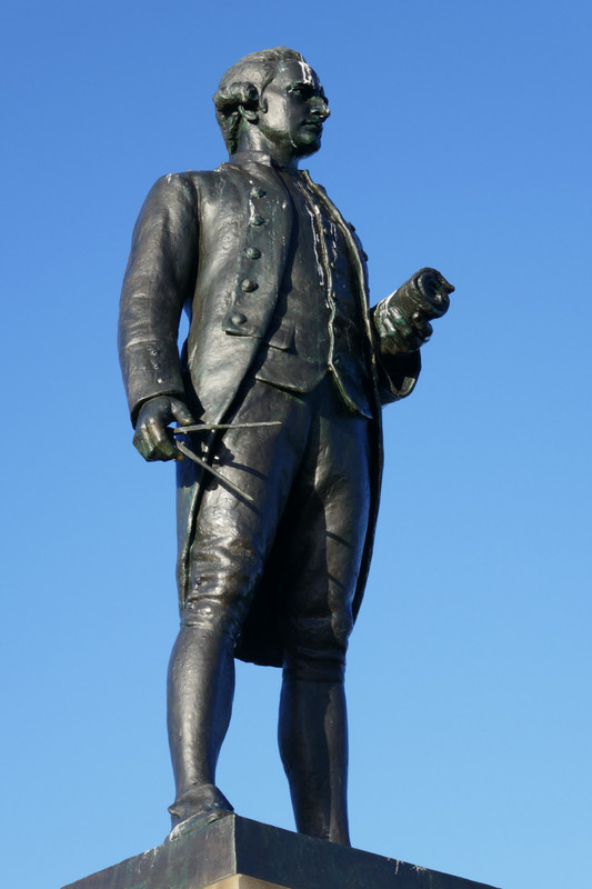 Captain Cook Statue, Whitby 