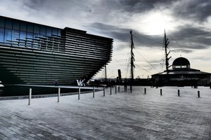Discovery Centre and V & A Dundee