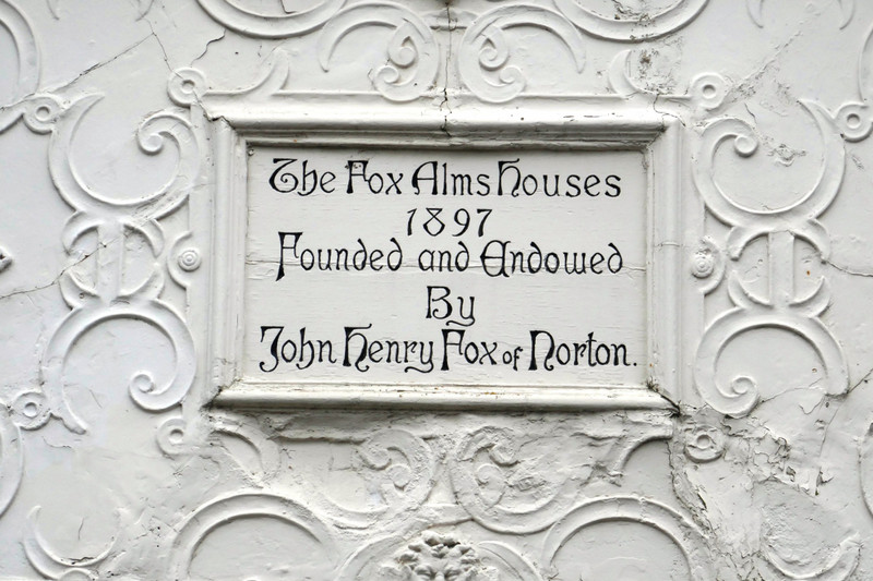 John Henry Fox Almshouses, Norton 