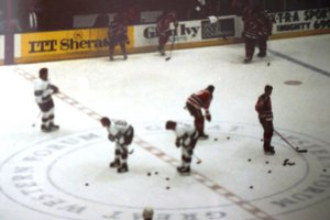 New Jersey Devils at LA Kings 1990