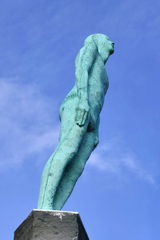 Voyage Statue, Waterfront, Hull
