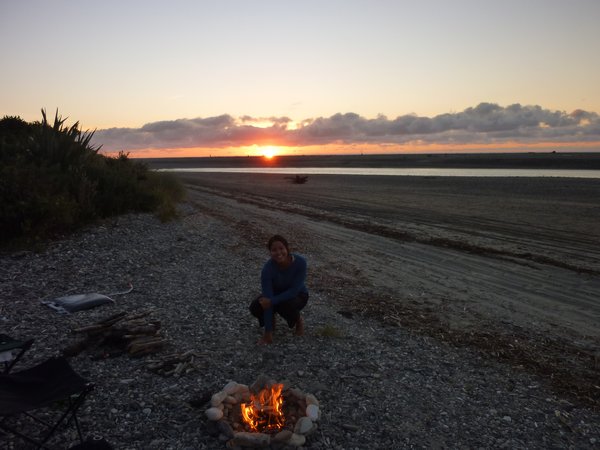 Punaikaki sunset and our first campfire