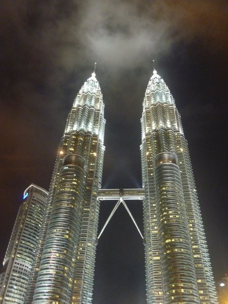 B9 Petronas Twin Towers 5